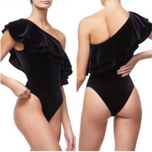 Good American Black Ruffle One-Shoulder Velvet Bodysuit Large